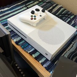 Xbox One S 1TB