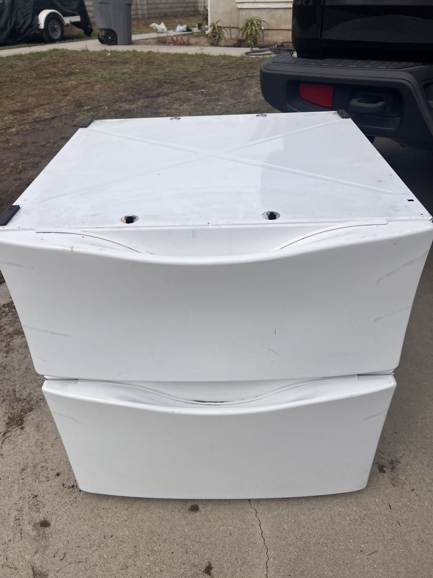 Washing Machine & Dryer Pedestals!