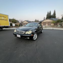 2002 Mercedes-Benz C-Class