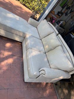 Living Spaces Egan II Sectional Sofa – Cement Gray | Reversible Chaise | Modern 93”