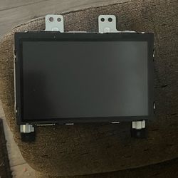 Q50 upper Display/navigation screen