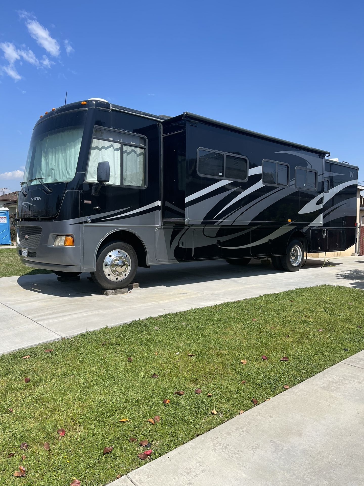 2013 Winnebago Vista