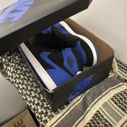 Air Jordan Retro High OG Royal Reimagined 