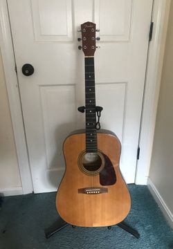 Fender acoustic