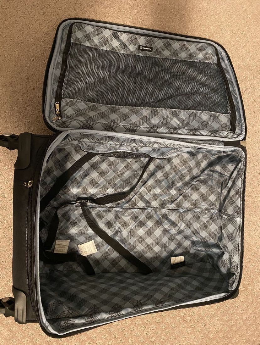 Max Lite 4 25 Inch Luggage