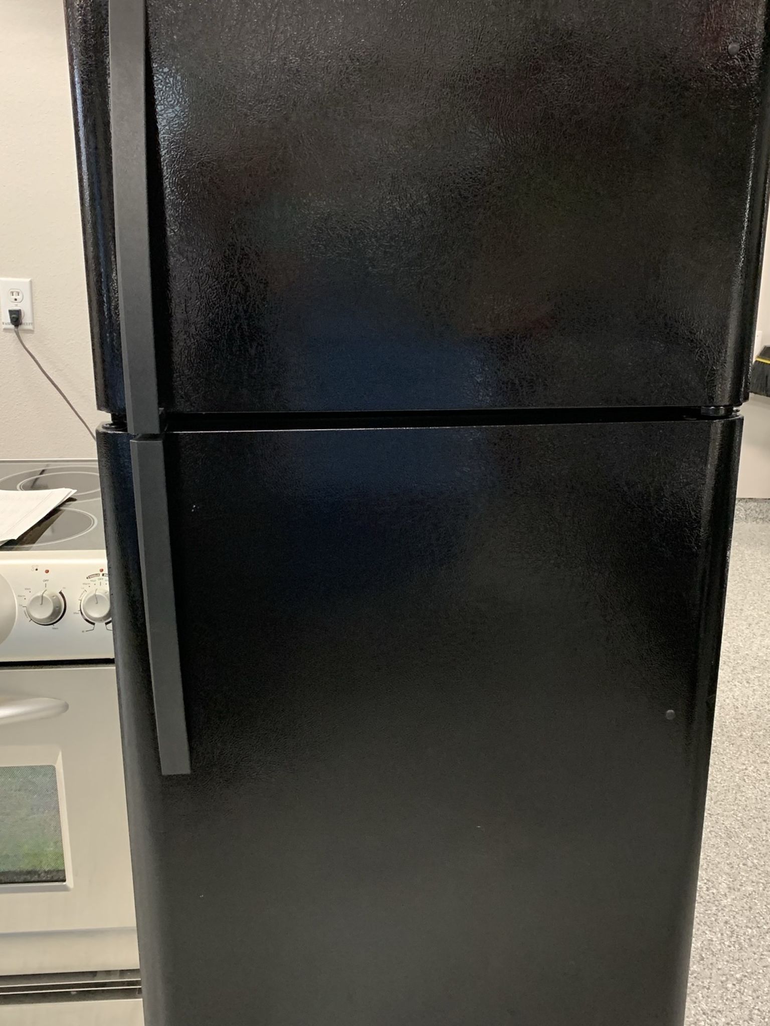 20 Cubic Foot Refrigerator