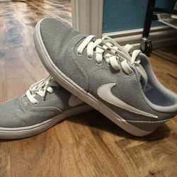 Nike SB Women 8.5