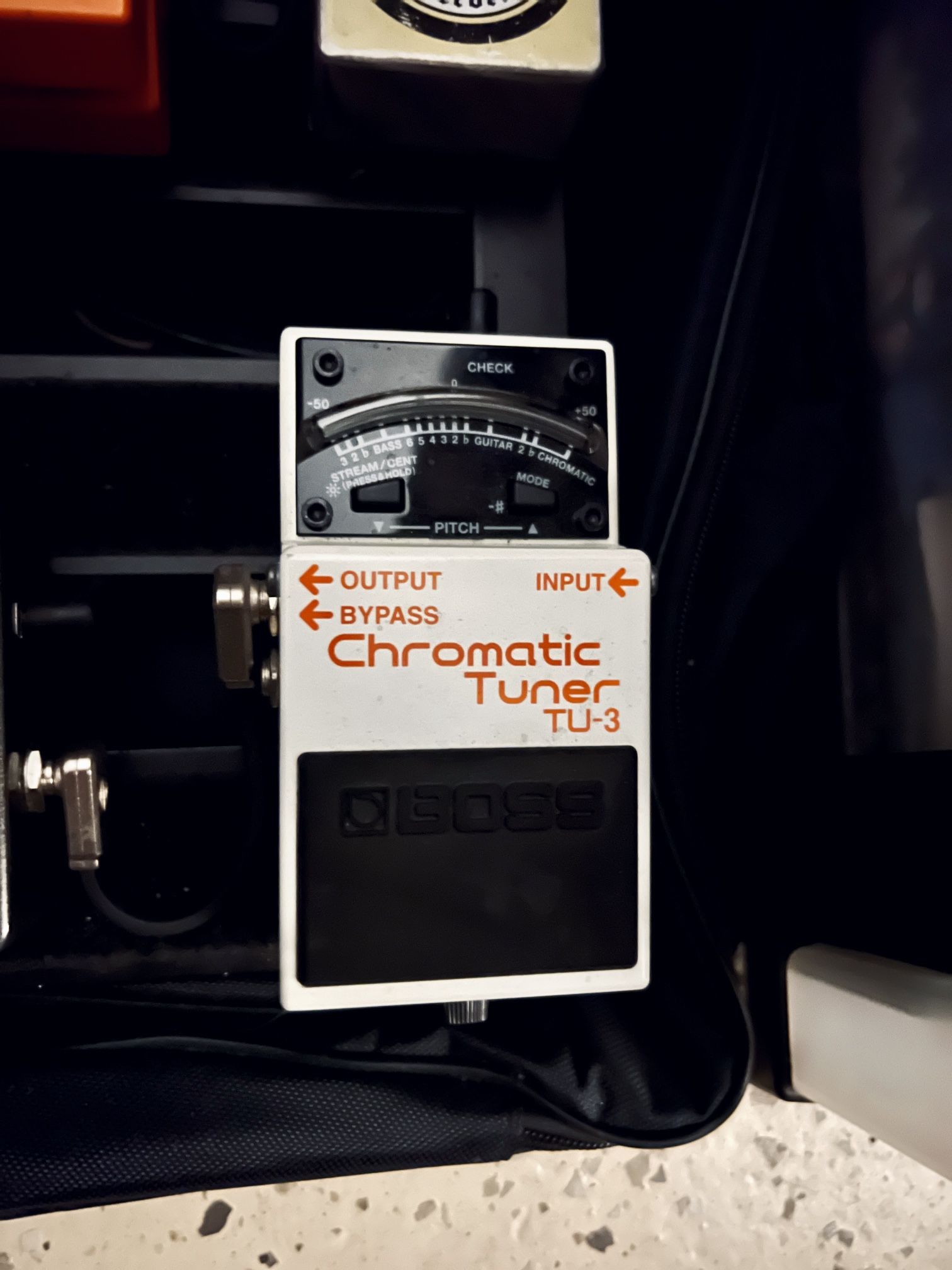 Boss Chromatic Guitar Tuner TU-3 - Works Great!