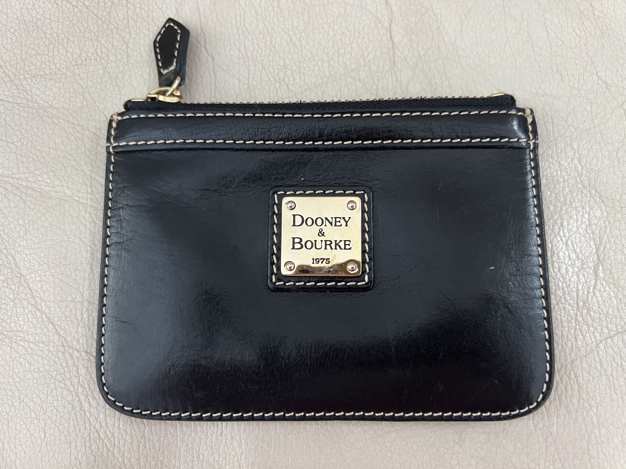 Vintage Classic Leather Black Dooney & Bourke Wristlet Wallet