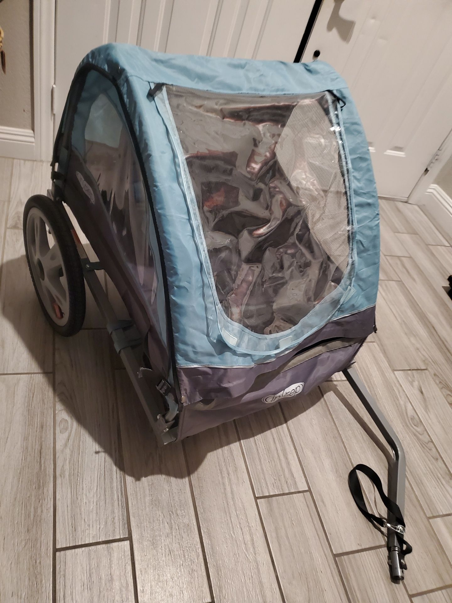 Sync and Take 2 Bike Trailer for Kids, Single and Double Seat Options, 5-Poin...