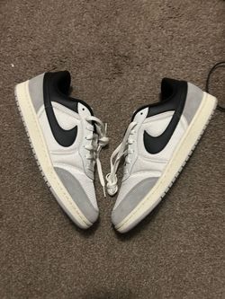 Air Jordan skyline low