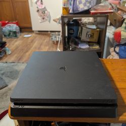 PlayStation 4 Slim