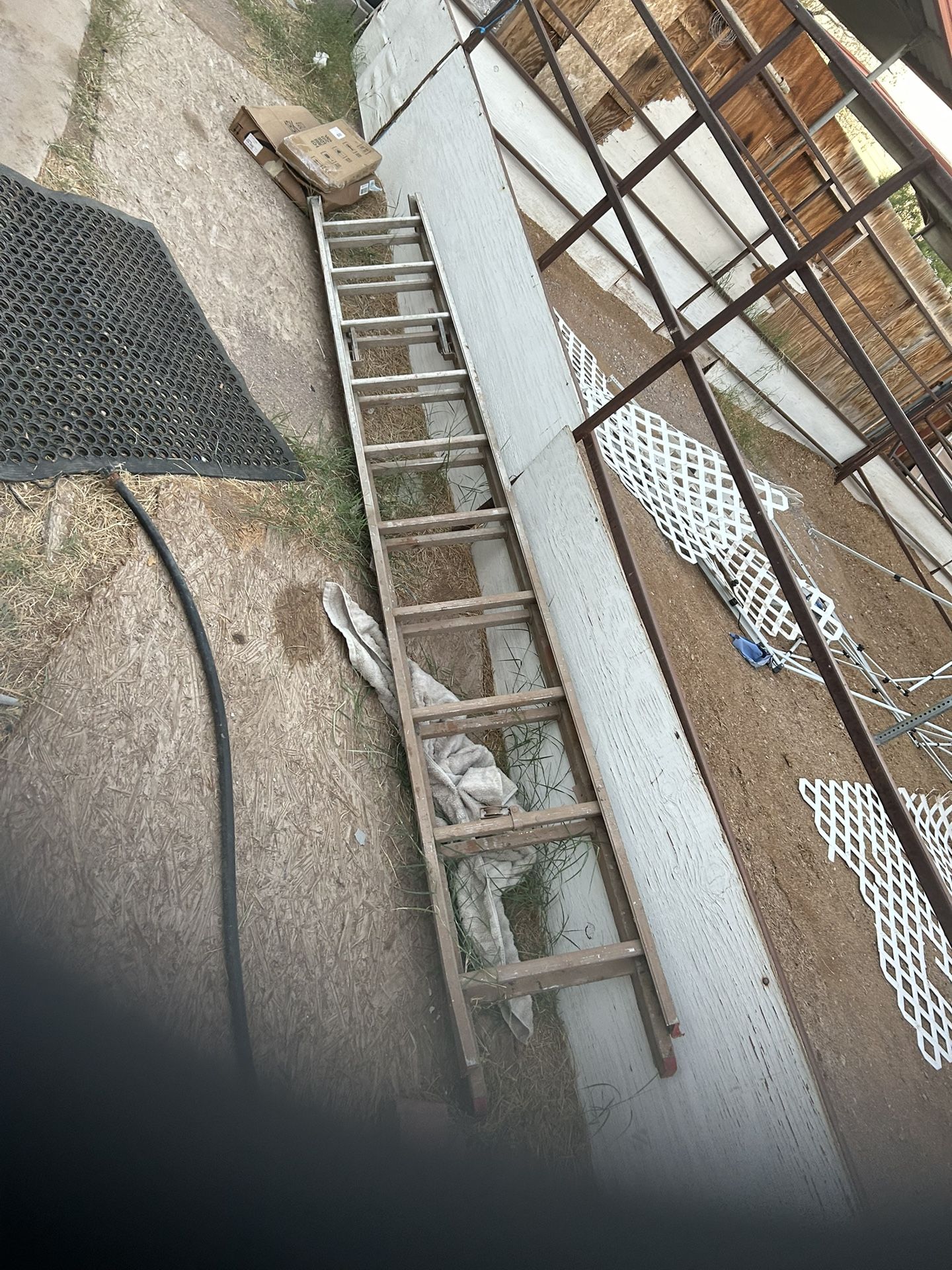 16 Ft Ladder