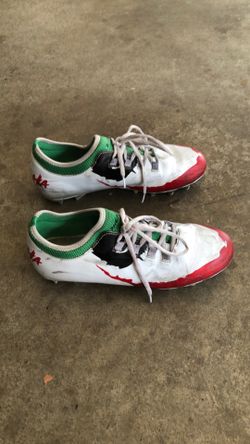 Used Phenom football cleats/ Joker style
