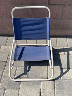 Beach sand chair