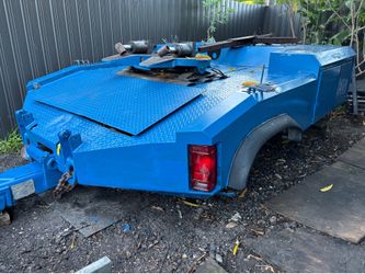 Wrecker .tow truck.hauler .body.5wheellift.bed