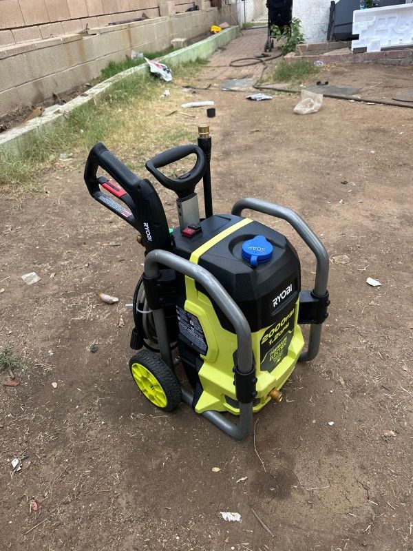 RYOBI
2000 PSI 1.2 GPM Cold Water Corded Electric Pressure Washer