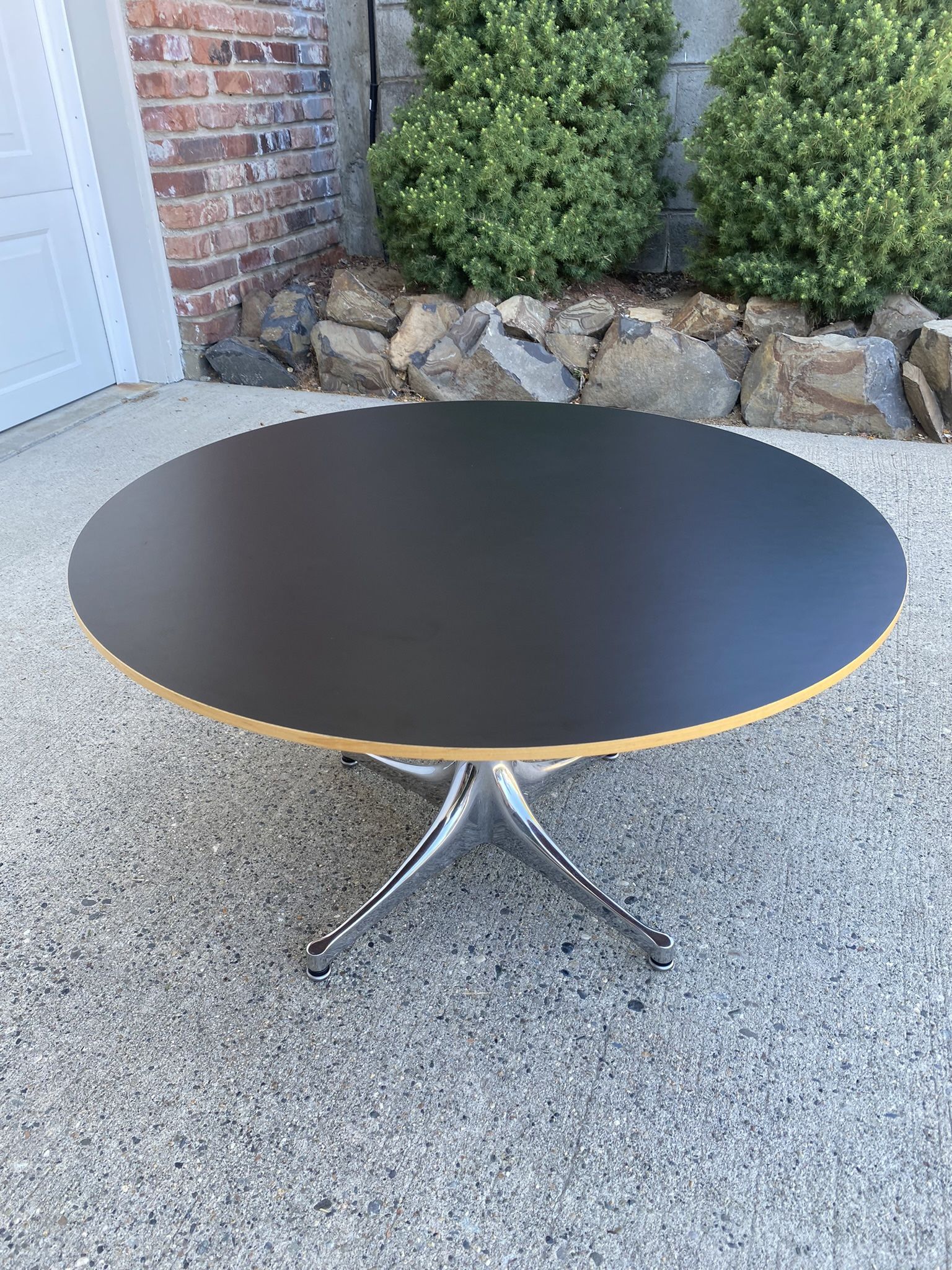 George Nelson For Herman Miller Mid Century Pedestal Coffee Table