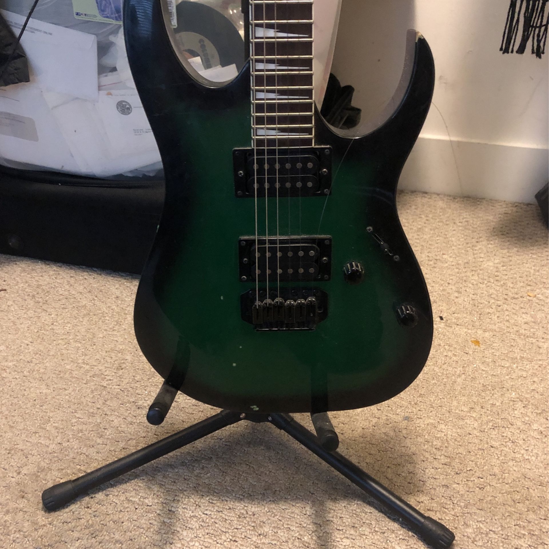 6 String Ibanez Guitar