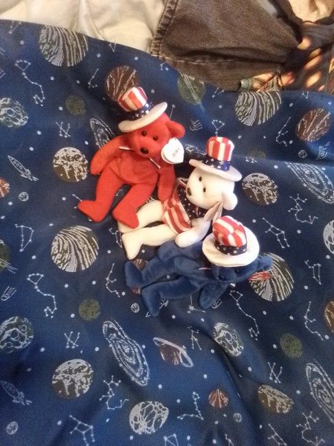 3 Ty Beanie Babies - Sam The Bear