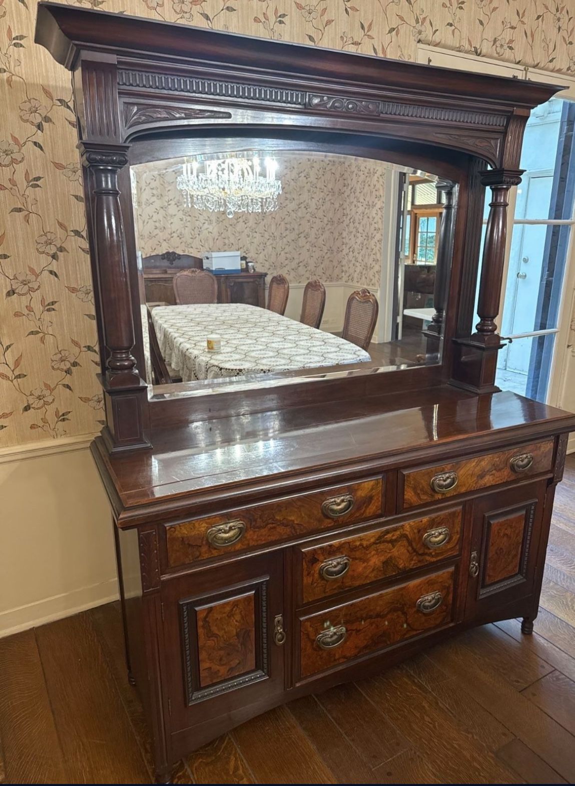 WOODEN CABINET DRESSER w/ Mirror