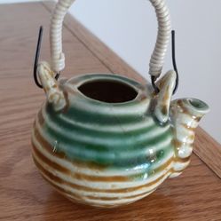 Vintage Pottery  Teapot Toothpick Holder
