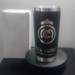 Real Madrud Insulated Tumbler 20 Oz Stainless Steel.