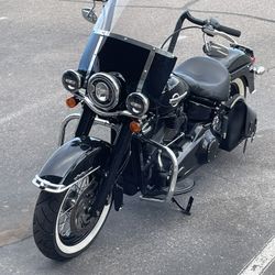 2019 Harley Davidson Softail Heritage Classic 107