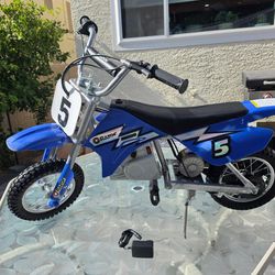 Razor MX350 Dirt Rocket Electric Motocross Bike