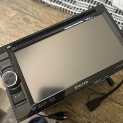 Kenwood Double Din Stereo Deck