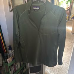 Patagonia Pull Over