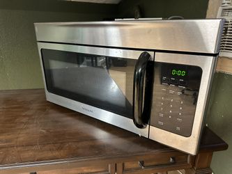 Frigidaire stainless Steel Microwave
