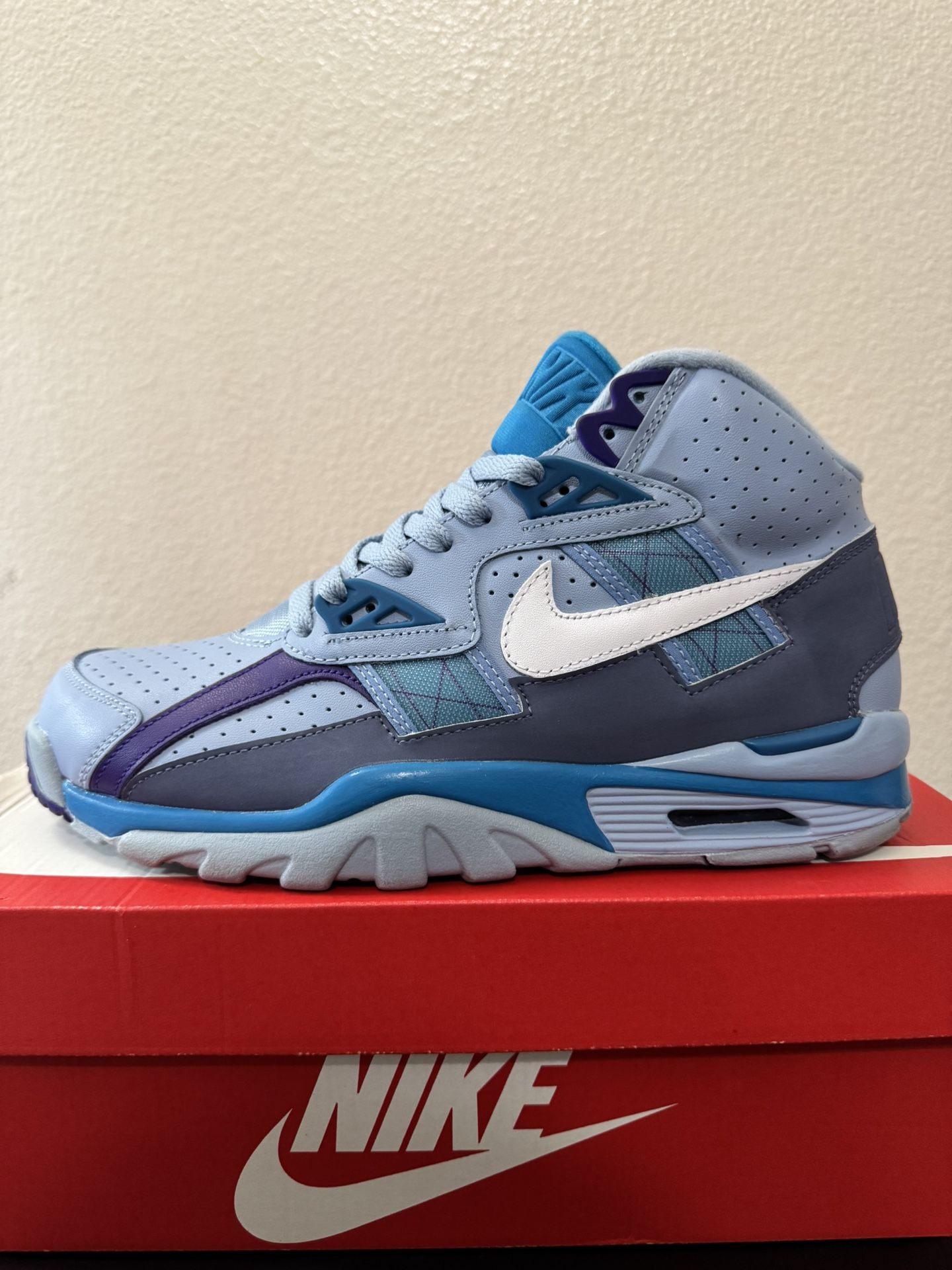 Nike Air Trainer SC High Lenche Blue Size: 9 Mens VNDS (Like New/Worn Once)