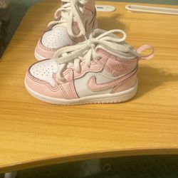Toddler Pink Nike 5c