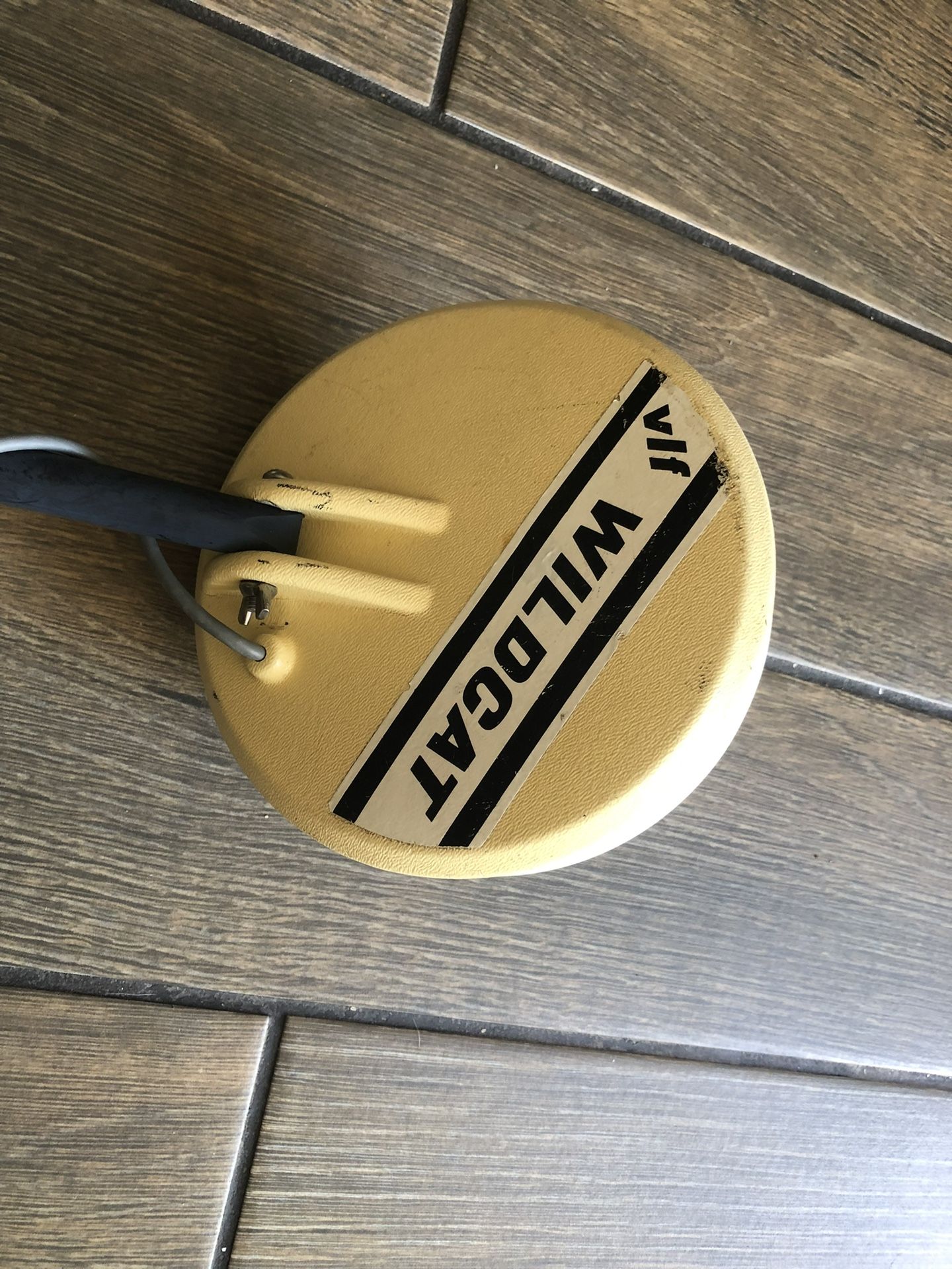 Vintage Metal Detector Tesoro The Blue WildCat C&G Technology metal