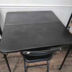 Folding Table
