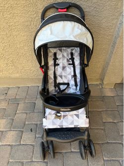Kolcraft Cloud Sport Stroller