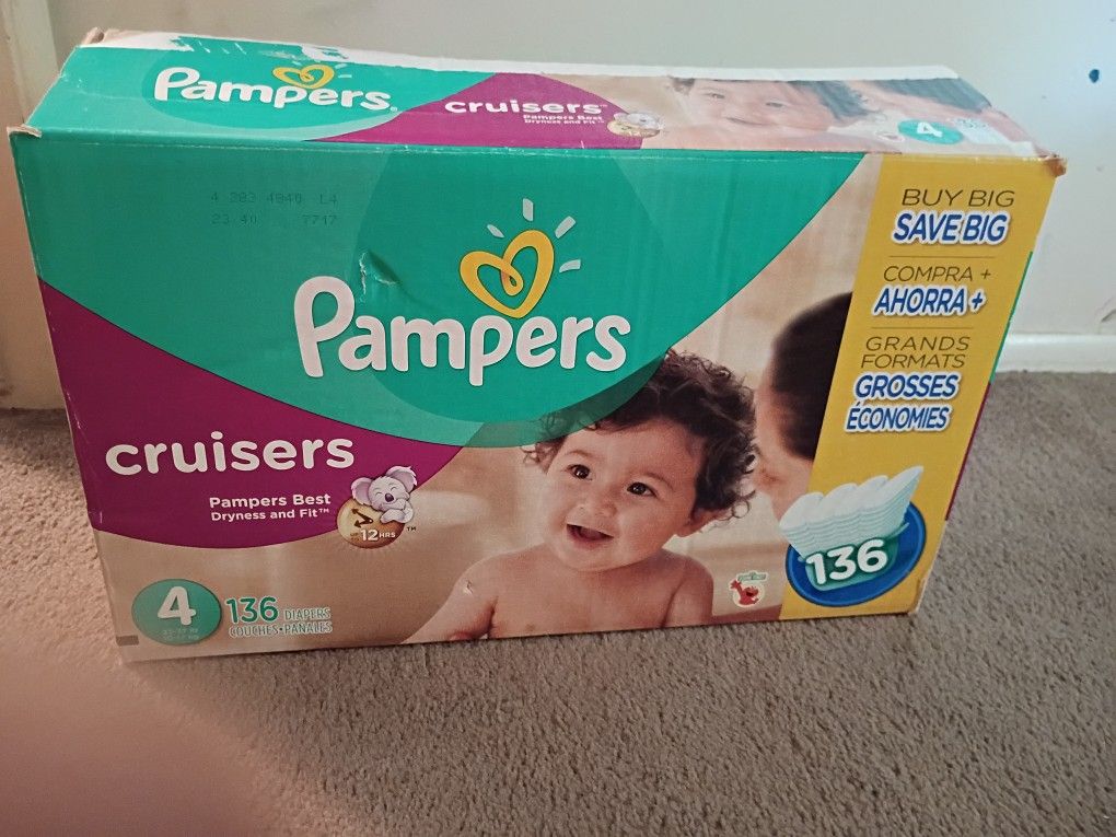 Pamper Size 4. ,136 Count.