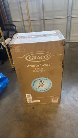 BRAND NEW NEVER OPENED FROM GRACO BABY SWING