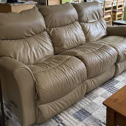 LAZY BOY BEIGE LEATHER COUCH