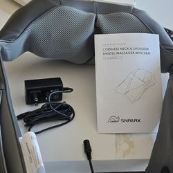 Snailax Shiatsu Neck and Shoulder Massager