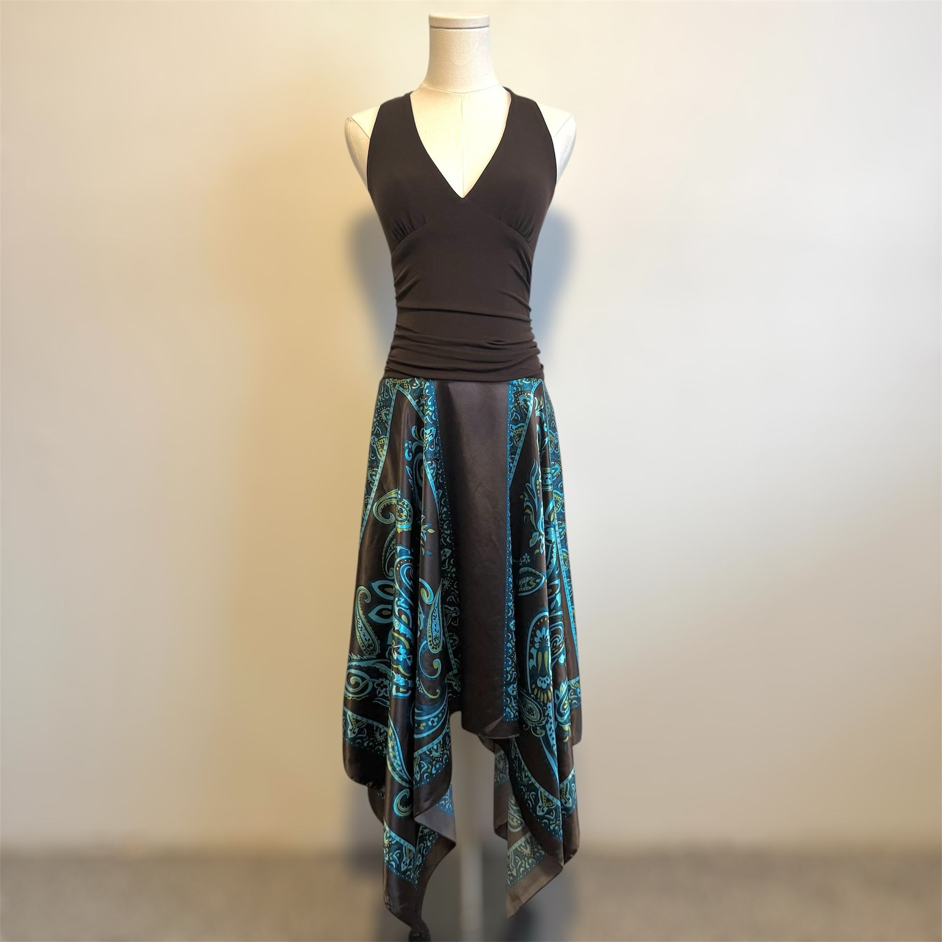 STUDIO Y Vintage Y2K Brown Blue Paisley V Neck Handkerchief Hem Halter Dress