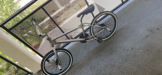 1998 mongoose hoop d
