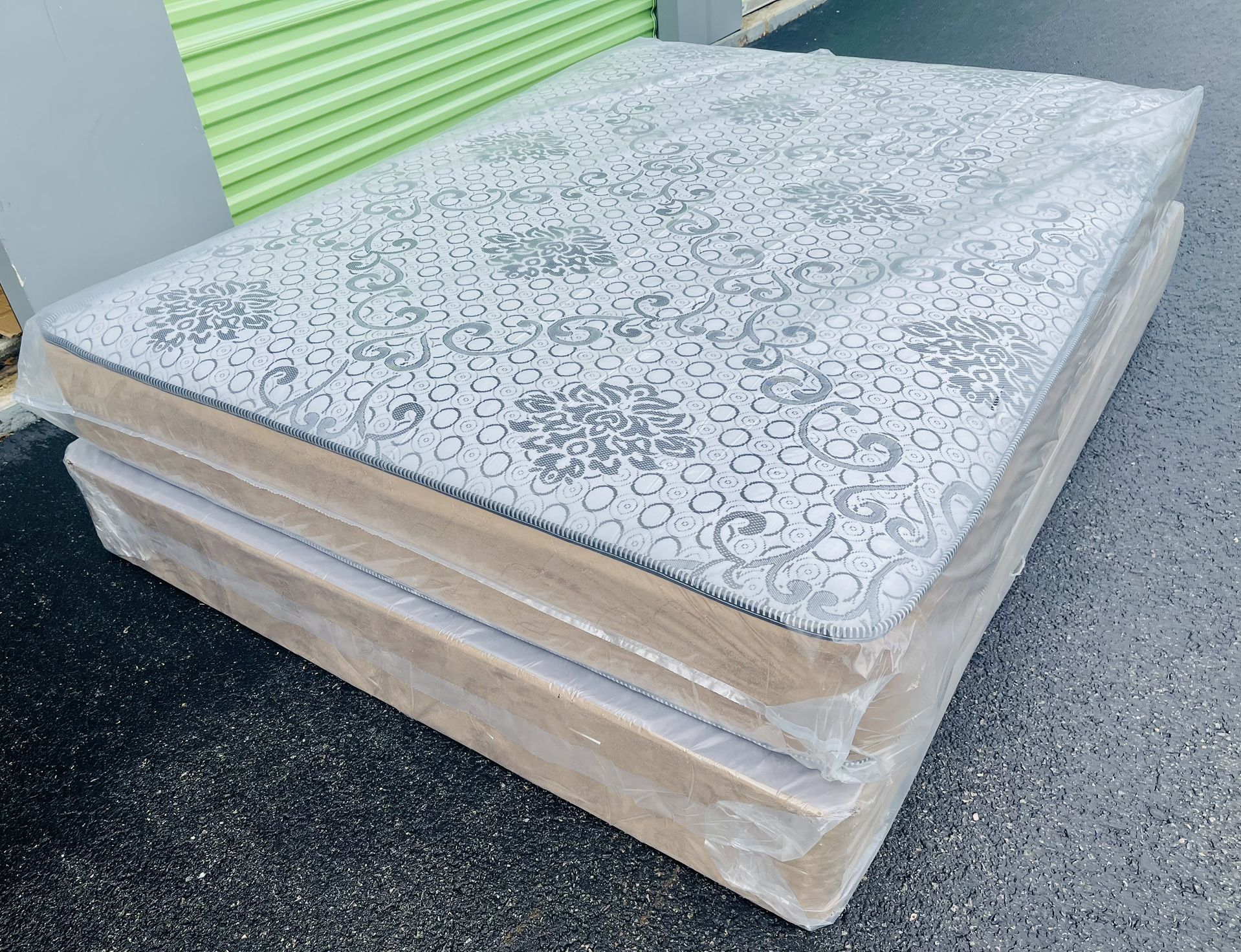 Set Queen Size Mattress Double Sided 10”Brand New In Plastic Delivery Available