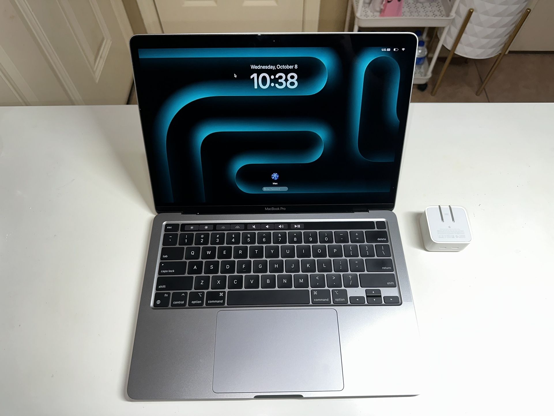 MacBook Pro 13” with M1 Chip – Space Gray
