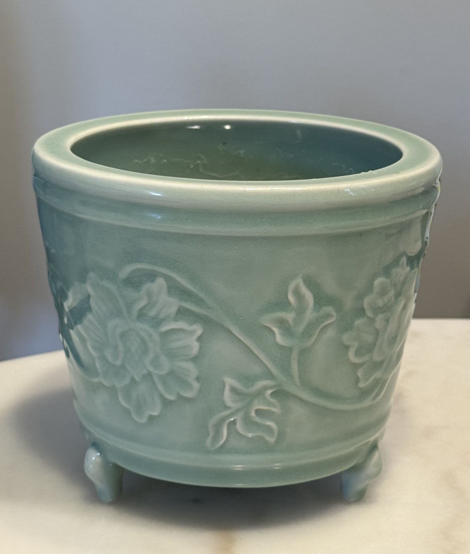 6.5” ceramic pots
