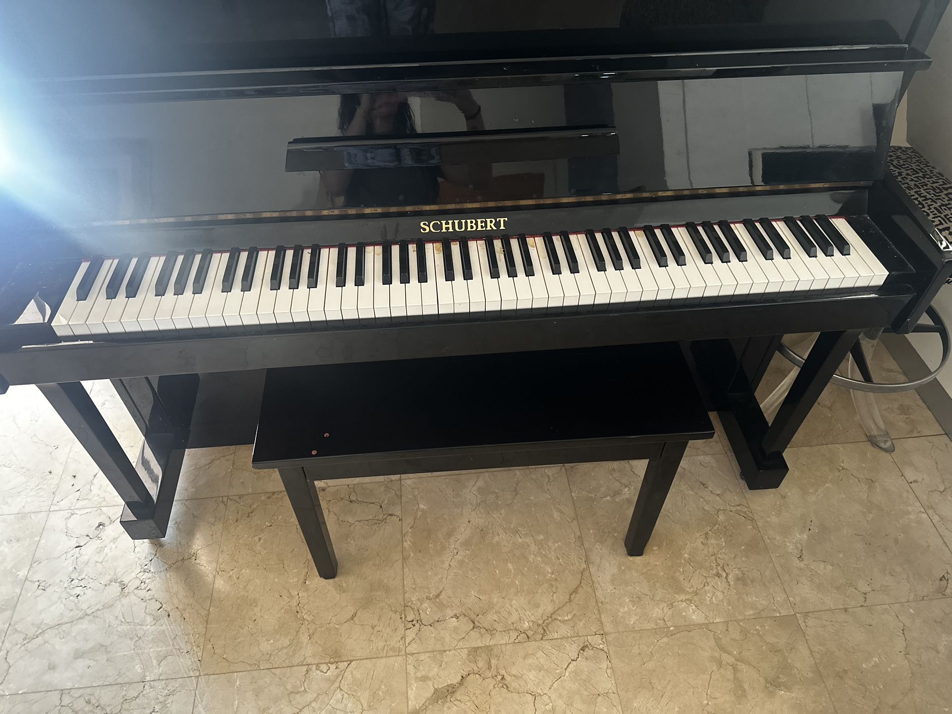 Shubert Upright Piano