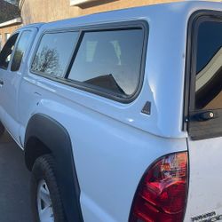 6ft Leer Camper Shell