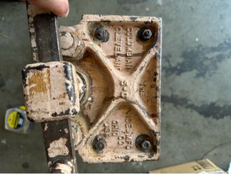 Heavy duty vise