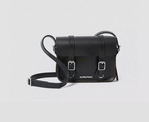 Dr martens crossbody